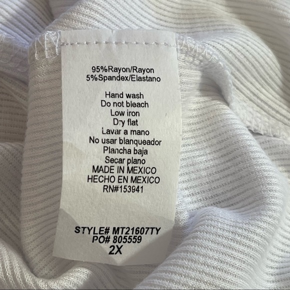 Fashion Nova “THANK YOU ENJOY” White Long Sleeve Ribbed Tee NWT Size 2X - Picture 9 of 13